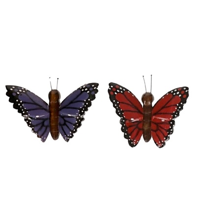 2x Houten magneten vlinders rood en paars