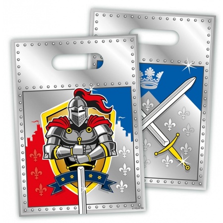 8x pieces Knights theme plastic party bags