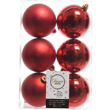 12x Christmas baubles mix red and pearlescent white 8 cm plastic matte/shiny